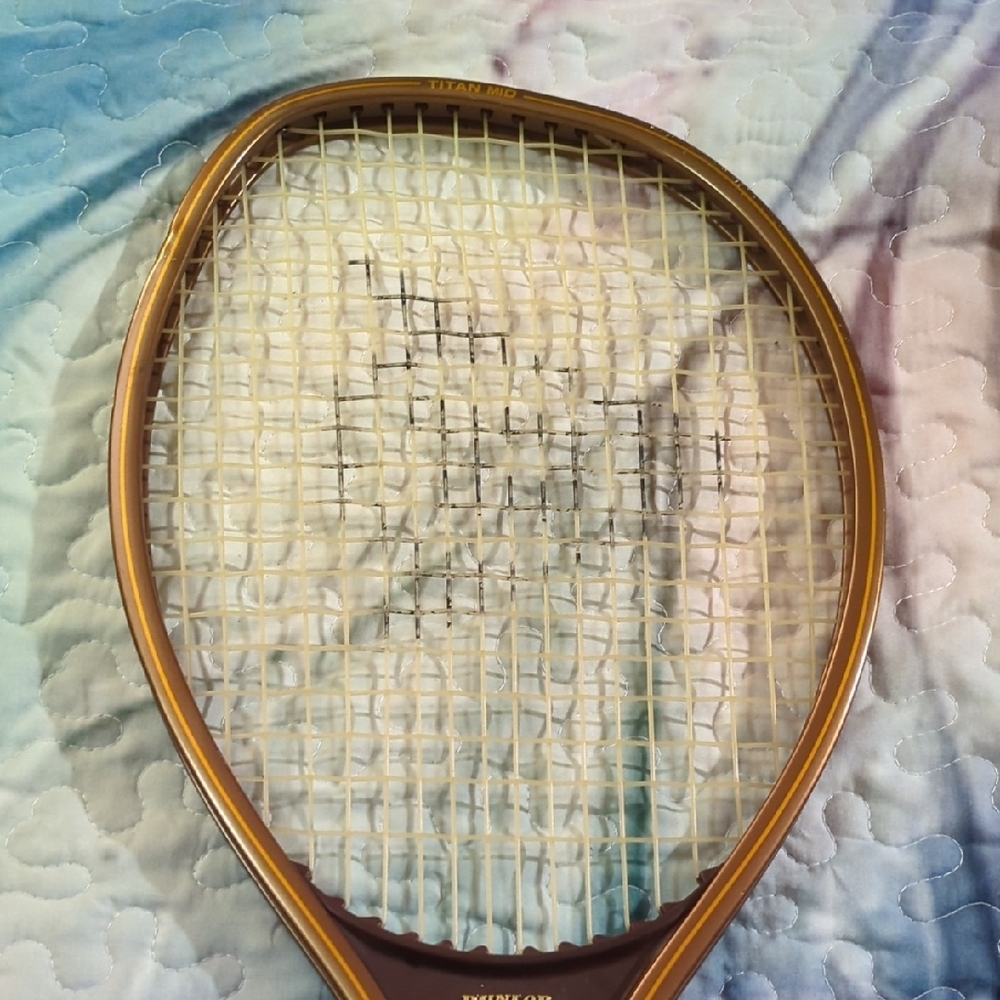 .🎾 Vintage 1980s Dunlop Titan Mid Tennis Racket + Original Cover 🎾 - Picture 11 of 16